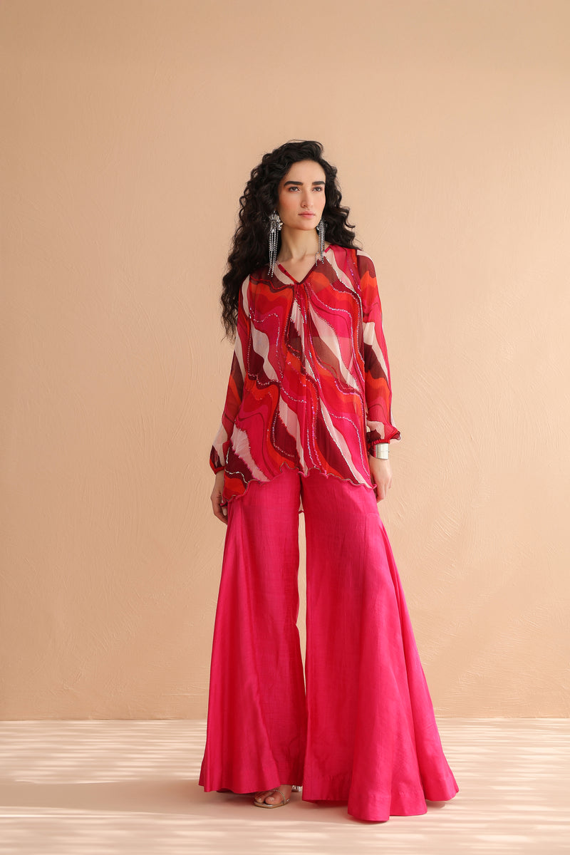 Bloody Mary tunic with exaggerated bell-bottoms
