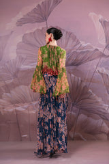 The gulaab pan skirt top set