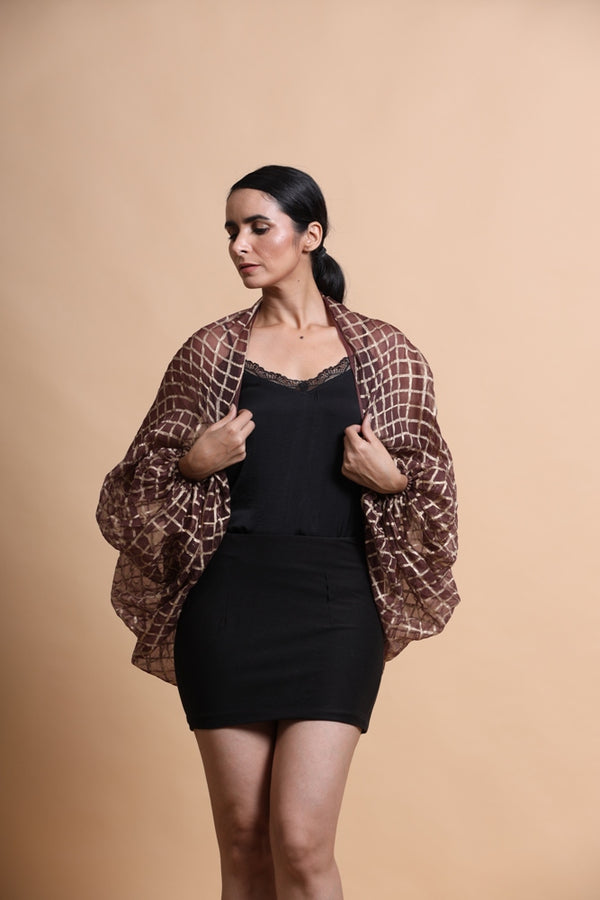 Brown cubics printed balloon sleeve cape