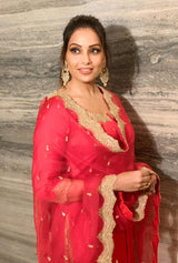 Bipasha Basu in Red Linen Satin Kurta Set