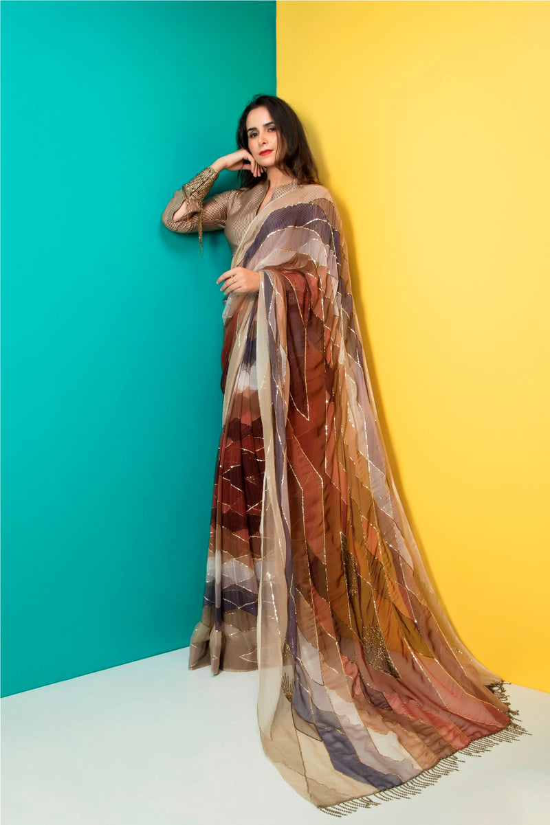Brown Printed Saree with Belt